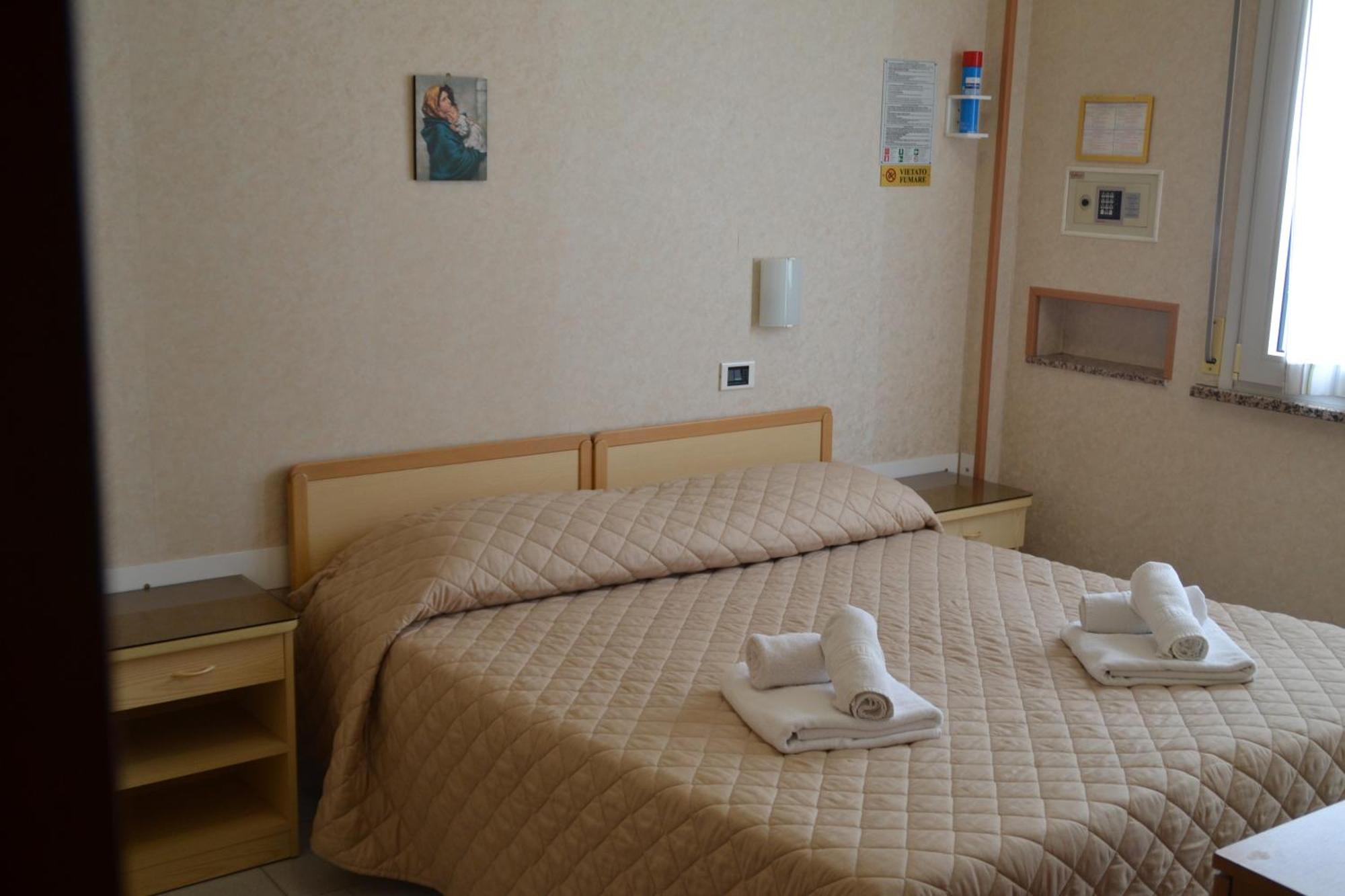 Hotel Bel Sogno Rimini Kültér fotó