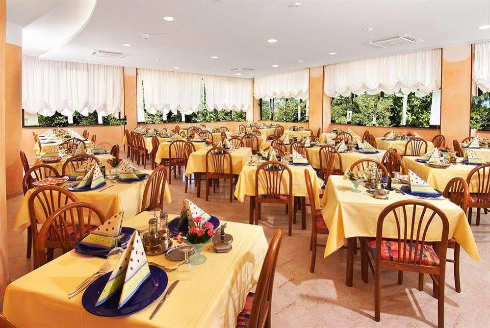 Hotel Bel Sogno Rimini Kültér fotó
